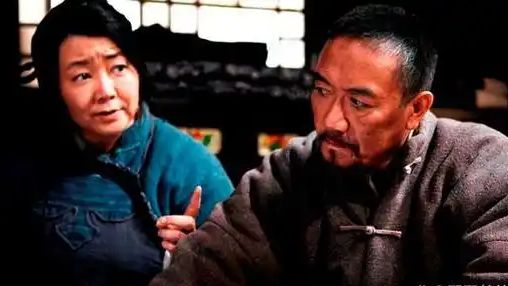 不做饭帅气丈夫甘当“家庭主夫”把她宠成宝PG电子麻将胡了模拟器结婚34年只生孩子(图13)