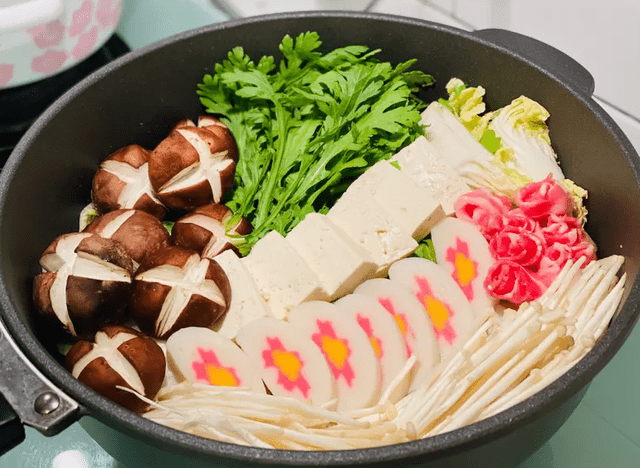 叔教你酱汁调法只需几样食材比卖的好吃麻将胡了2试玩网站日式寿喜锅轻松做大